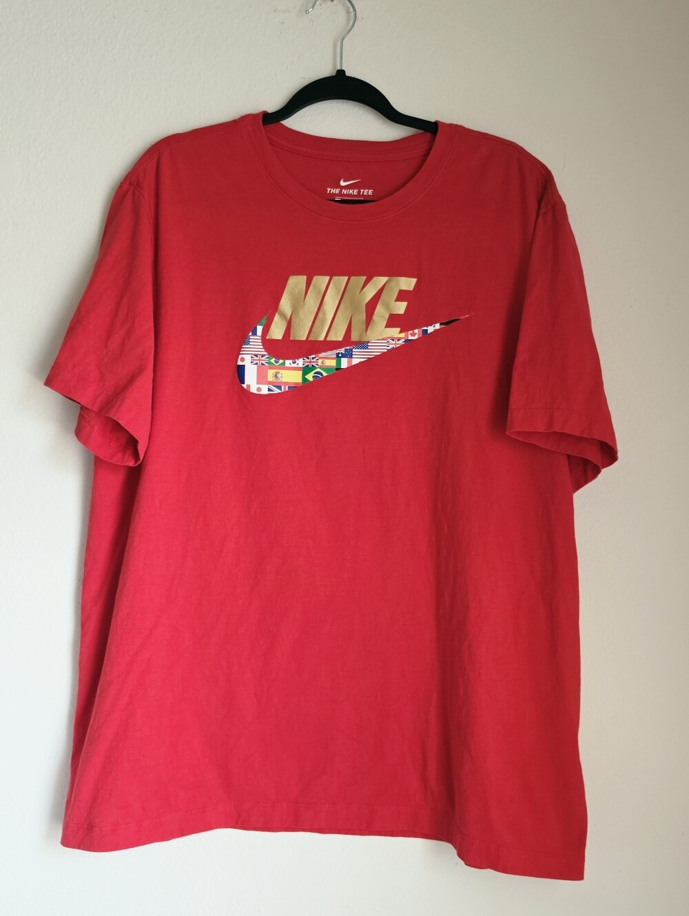 Mens Red Nike International Flags Swoosh T-shirt Size XL Soccer